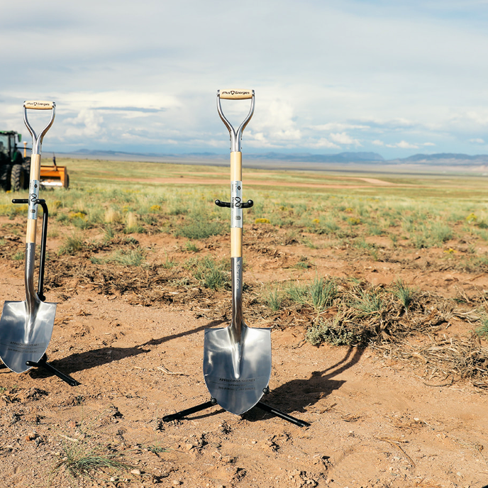 Greenbacker groundbreaking shovels Appaloosa solar energy (2) Greenbacker groundbreaking shovels Appaloosa solar energy